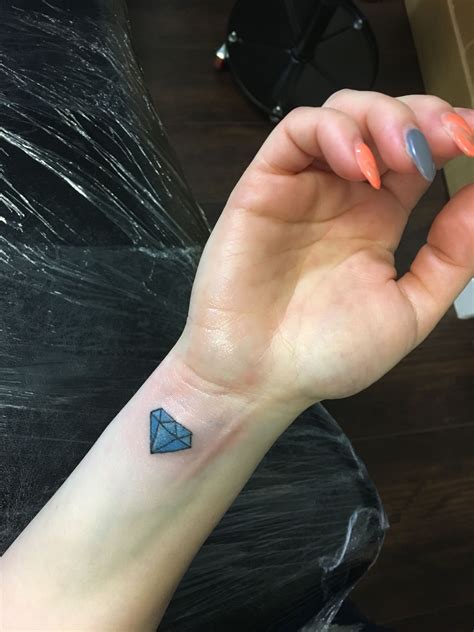 Diamond Wrist Tattoo Tattoos Triangle Tattoo Wrist