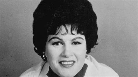 how patsy cline broke tradition at the grand ole opry