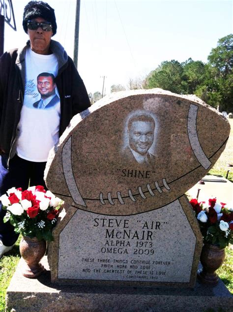 steve mcnair grave