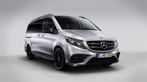 What is the gas mileage of the Mercedes V Class? 2