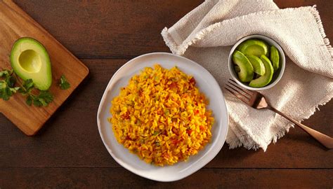 This goes great with soup, and salad or as a side dish with any meal. Yellow Rice - Arroz Amarillo | Recipe in 2020 | Goya ...