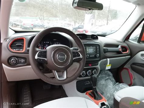 Bark Brownski Grey Interior 2016 Jeep Renegade Latitude Photo