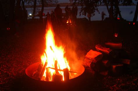 Wisconsin Furbearers Storytime And Campfire Wisconsin Dnr