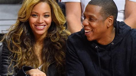 Beyonce And Jay Z Searching For Perfect Home In Los Angeles As They Enroll Blue In 15000 A