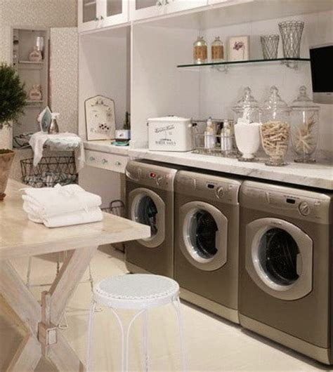 In this guide, i'll show you some simple bathroom wall art ideas that luxury bathrooms uses for high style. 30 Laundry Room Storage & Decorating Ideas