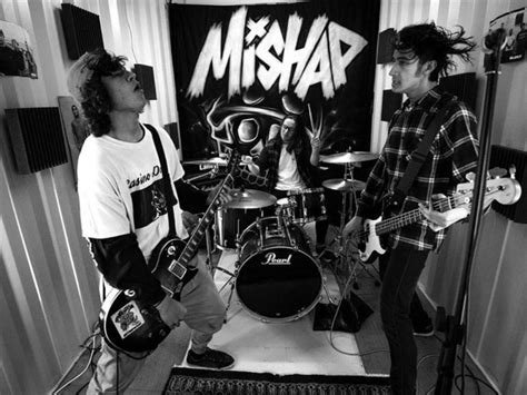 Pop Punk Band Mishap Are Touring New Zealand For The Very First Time