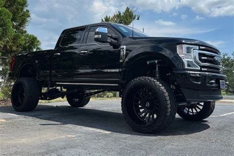 2022 Ford F250 Platinum