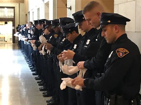 See Cleveland Police Heroes Roll Call Honoring Officers Who Lost Lives
