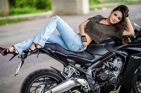 2k Free Download Pretty Woman Posing On A Motorcycle Brunette Jeans