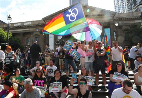 Australia Votes In Favour Of Legalising Gay Marriage Metro News