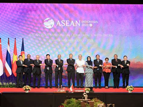 China Asean Adopt Guidelines To Implement Code Of Conduct In South China Sea