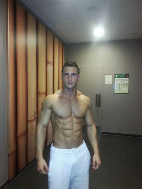 Daily Bodybuilding Motivation Handsome Male Model Sebastian Mansla