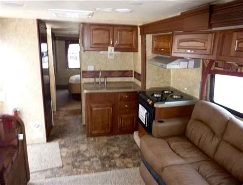 2011 Used Jayco Melbourne 29d Class C In Texas Tx