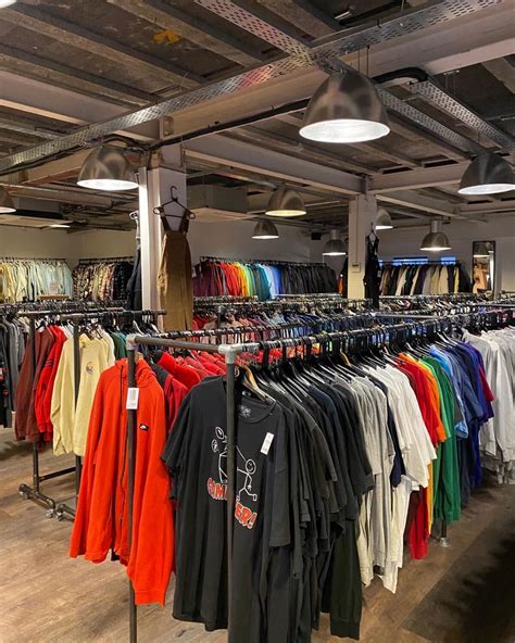 Concept vintage store Bare Necessities is giving people 25% OFF this