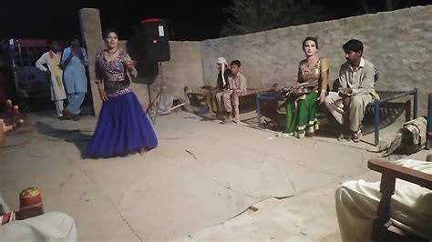 Hot Mujra Dance Madam Lado Rani Pakistani Mujra Wedding Mujra Hot