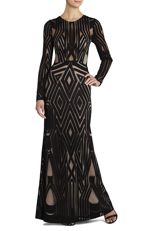 Bcbgmaxazria Veira Long Sleeve Engineered Lace Gown