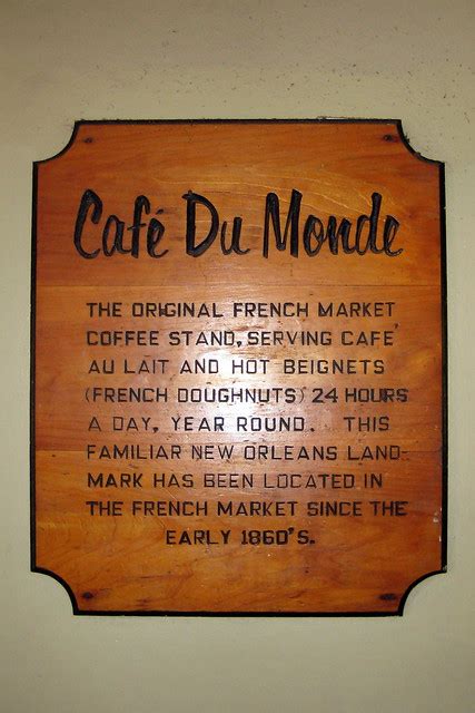 Cafe du monde french market coffee stand in new orleans is the legendary home of the classic coffee and beignets. New Orleans - French Quarter: Café du Monde | Flickr ...