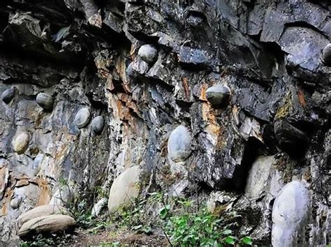 Mysterious Chinese Cliff That Lays Egg Shaped Stones Charismatic Planet