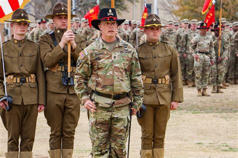 1st Cavalry Division Artillery Welcomes New Command Sergeant Major