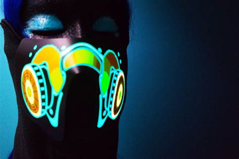 Light Up El Gas Mask Rave Mask Sound Reactive Neon Green Half Mask