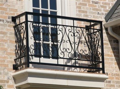 Get A Catchy Balcony Using These 60 Best Railings Designs Iron Balcony