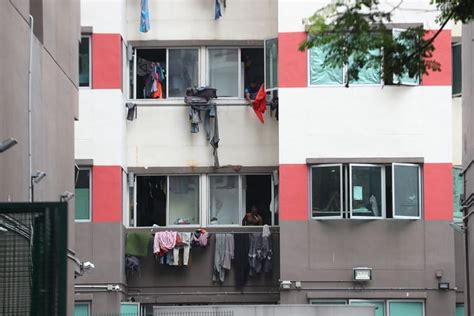 Foreign Workers In Dorms Make Up 982 Of The 1037 New Covid 19 Cases