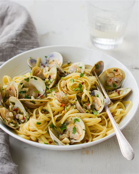 Restaurant Style Linguine With Clams Once Upon A Chef