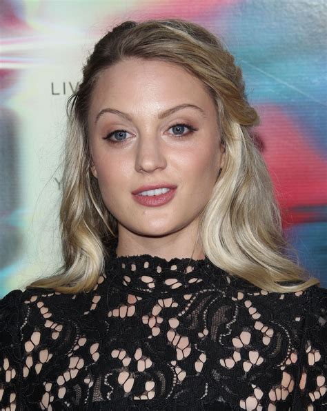 Kirby Bliss Blanton Flatliners Premiere In Los Angeles 09272017