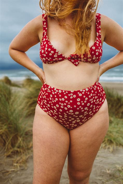 71 Swimsuits For Curvy Women Thatll Make You Feel Confident Af