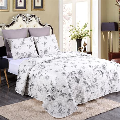 White Grey Flowers Printed 3 Piece Quilt Bedding Set King
