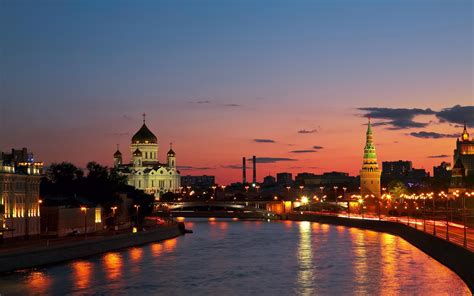 Russia City Moscow Sunset River Wallpapers Hd Desktop And Mobile