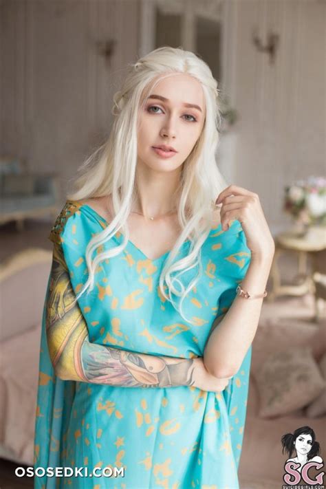 Daenerys Targaryen By Purple Bitch Naked Cosplay Asian 58 Photos