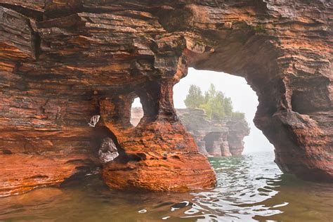 The Sea Caves Of The Apostle Islands Apostle Islands Cruises