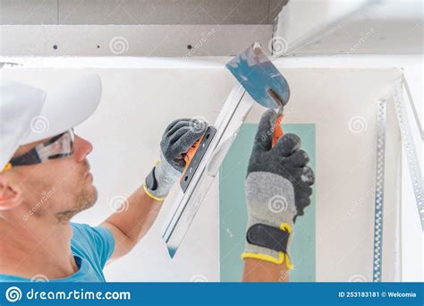 Gypsum Putty Manual Application Stock Image Image Of Taping