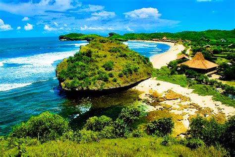 5 Pesona Wisata Pantai Eksotik Jawa Timur Wisata Nusantara