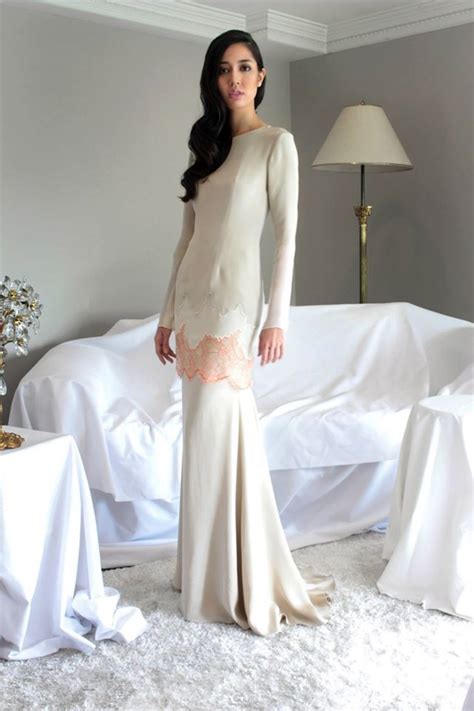 Alia Bastamam Raya 2014 Modern Baju Kurung In Crepe Silk With