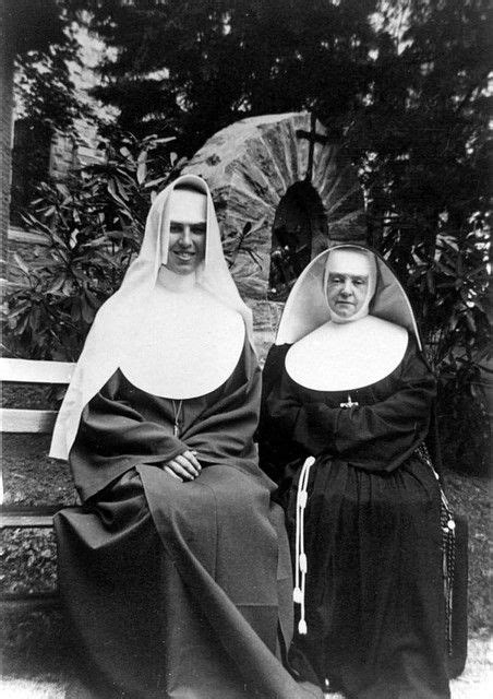 Pin By Teddie Smith On Nuns Habits In 2020 Bride Of Christ Nun Catholic Nuns Habits