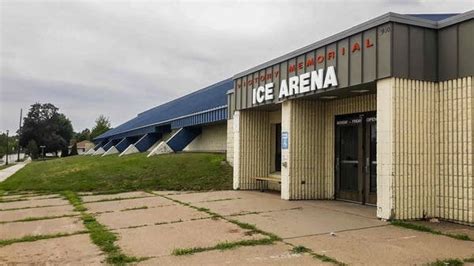 As Roller Skatings Popularity Grows North Minneapolis Project Targets