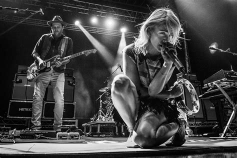 How To Photograph Live Music and Concerts - 500px