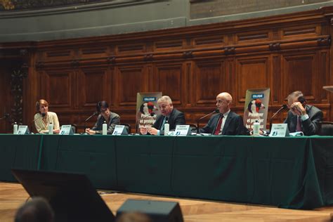 Compte Rendu Un Colloque Pour Protéger Les Animaux Sauvages En Liberté