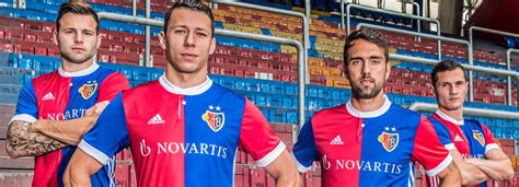 (8.)fc basel 3:22:1 luzern(7.) st. Der FC Basel präsentiert sein neues Trikot | 4-4-2.com