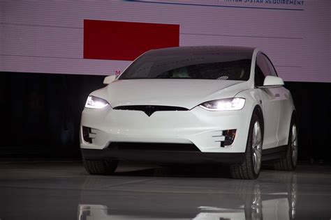 Tesla Model X Revealed Ahead Of Australian Debut 7 Seats 32 Seconds