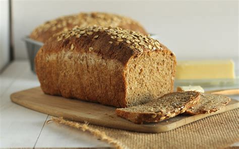 Whole Wheat Sandwich Bread With Oats