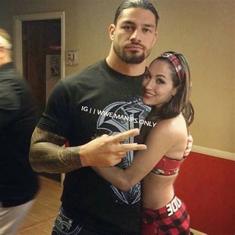 Briebella Reading Pictures Roman Reigns Wwe Superstars