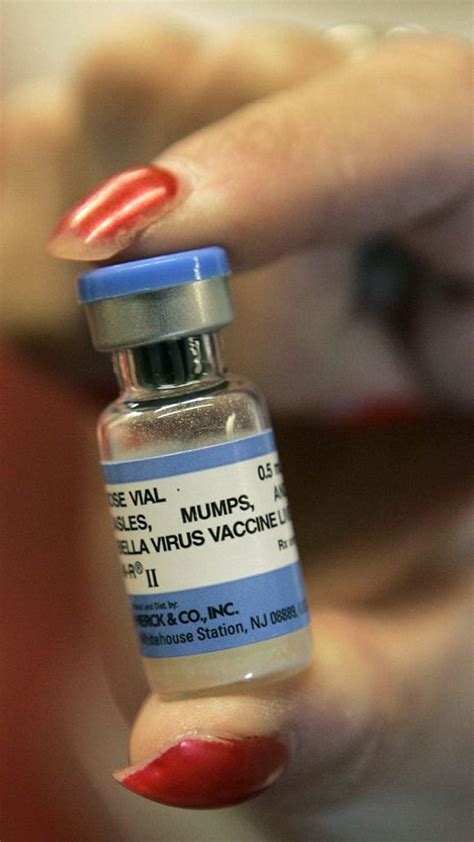 Mumps Pops Up In Indiana And Students Want Faculty To Be Vaccinated Too