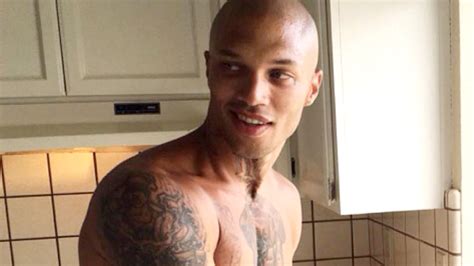 Hot Convict Jeremy Meeks Posts New Headshot Fans Sigh With Delight