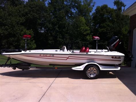 Awesome products for bass fishing: AL - 2004 BassCat Pantera Classic for sale - SOLD ...