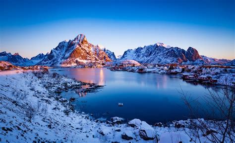 4k 5k Reine Norway Lofoten Mountains Morning Hd Wallpaper Rare