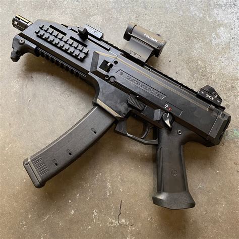 Cz Scorpion Evo 3 S1 9mm Pistol With 6x Magazines And Holosun Optic