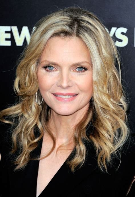Michelle Pfeiffer Age 53 50 Women Over 50 Who Have Aged Gracefully